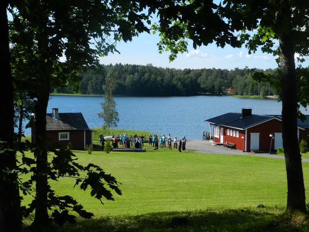 Labbnaes Semesterhem, Radhuset 케미온사리 외부 사진